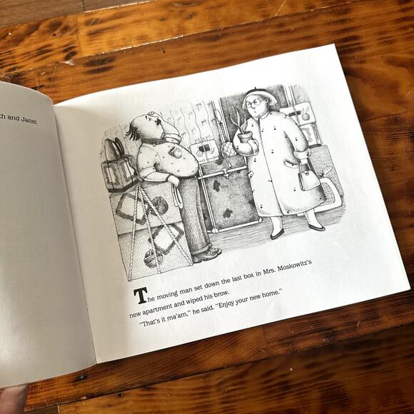 PJ Library Mrs. Moskowitz And The Sabbath Candles Jewish Paperback Book - Picture 4 of 11